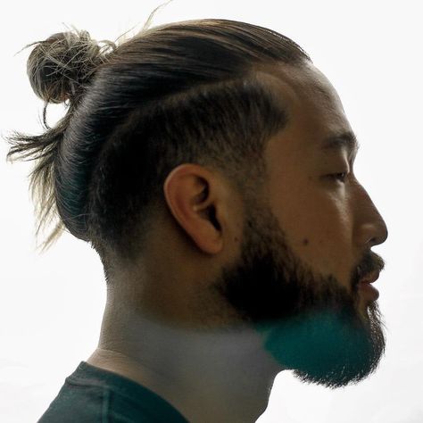 Man Bun Undercut, Mask Illustration, Man Bun Hairstyles, Undercut Long Hair, Hair Man, Undercut Men, Asian Men Hairstyle, Mens Hairstyles Thick Hair, Mo Money