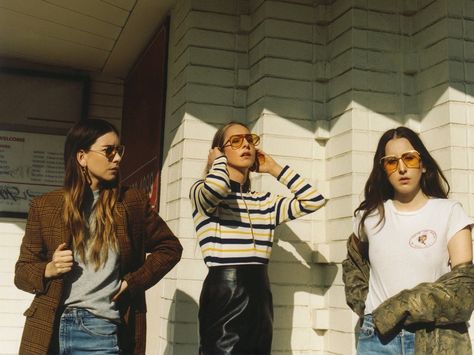 Haim The Band, Haim Style, Danielle Haim, Pitchfork Music Festival, Pic Aesthetic, Bio Facts, Latest Songs, Sister Act, Haim