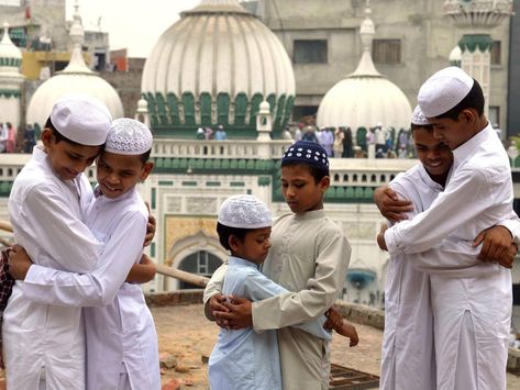 Eid al-Fitr 2017: When is it, how do Muslims around the world celebrate and why does the date change? | The Independent Eid Festival, Eid Ul Fitr, Eid Special, Muslim Pictures, Islamic Artwork, Eid Al Fitr, Happy Eid, Event Inspiration, Eid Mubarak