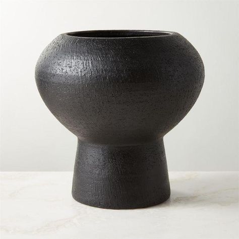 Tall White Vase, Black Ceramic Vase, Pineapple Vase, Black And White Vase, Modern Vases, Vase Black, Striped Vase, Geometric Vases, Marble Vase