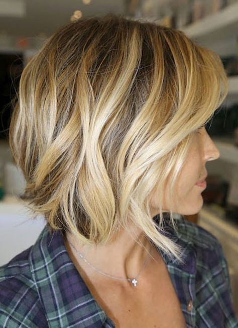 35 Short Wavy Hair 2012 - 2013 | 2013 Short Haircut for Women.... love this!!!! Short Hairstyles 2015, 2015 Hairstyles, Short Wavy Hair, Bohol, Short Haircut, Haircuts For Fine Hair, Hair Envy, Short Hair Cuts For Women, Great Hair