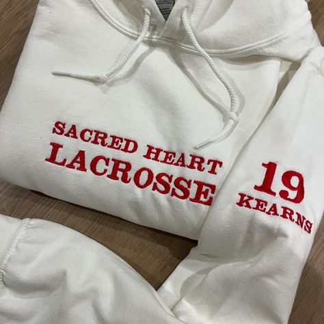 Custom embroidered sports team hoodie❤️ High School Sport, Game Day Sweatshirt, College Game Day, College Games, College Game Days, Embroidery Hoodie, High School Sports, Sweat Set, Gildan Hoodie