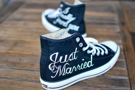 Chucks Wedding, Casual Wedding Shoes, Converse Wedding, Black Wedding Shoes, Converse Wedding Shoes, Converse Chucks, Wedding Converse, Wedding Shoes Comfortable, Shoes Converse