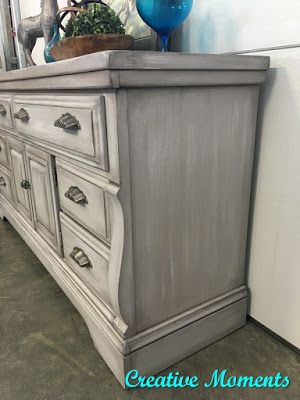 Grey Farmhouse, Chalk Paint Furniture Diy, Farmhouse Dresser, Grey Bedroom Furniture, Bedroom Furniture Makeover, Painted Bedroom Furniture, Diy Furniture Renovation, Grey Furniture, Furniture Rehab