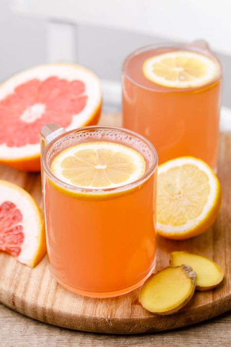 All-Natural Immune Booster Tonic (Lemon, Ginger, Grapefruit) - Healthy Substitute Grapefruit Orange Lemon Juice, Grapefruit Wellness Shots, Morning Tonic, Grapefruit Recipes, Natural Immune Boosters, Tonic Recipe, Immune Booster, Ginger Shot, Wellness Shots