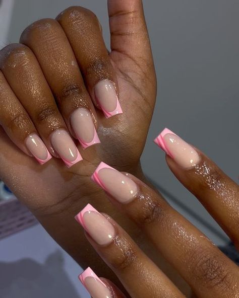 Short Pink Arclyc Nail, Track Nails, Mom Nails, Pink French Tip Nails, Colourful Acrylic Nails, Y2k Nail, Pink Tip Nails, Pink French Tip, Acrylic Toes