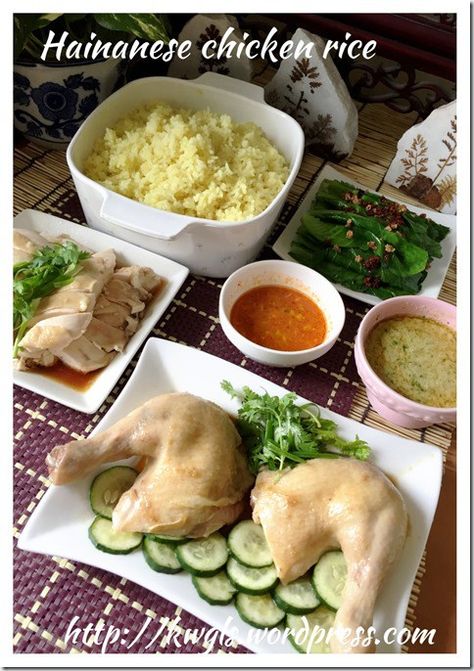 Singapore Chicken Rice, Hainan Chicken Rice, Hainan Chicken, Singaporean Food, Hainanese Chicken Rice, Chinese Foods, Noodles Recipes, Chicken Rice Recipes, Hainanese Chicken