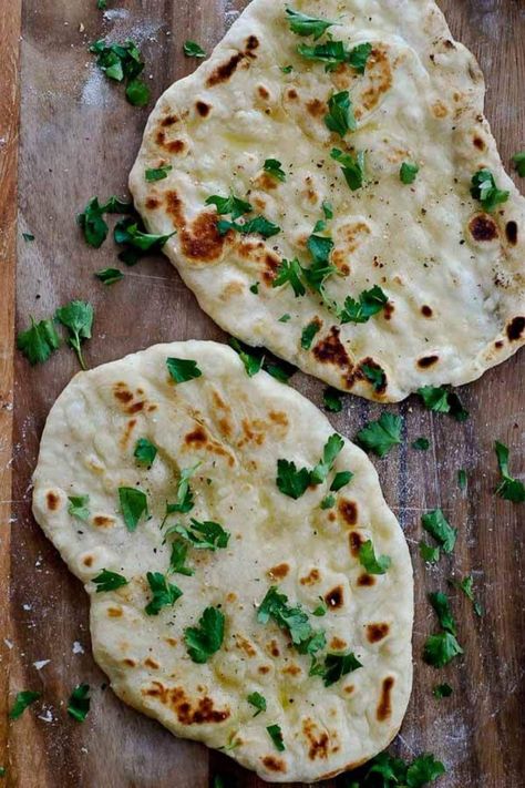 Easy 20-Minute Yogurt Flatbread Recipe | Front Range Fed Greek Yogurt Flatbread, Yogurt Flatbread Recipe, Yoghurt Flatbread, Quick Flatbread, Yogurt Flatbread, Stuffed Flatbread, Easy Flatbread Recipes, Potato Stuffed, Easy Flatbread