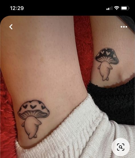 Creative Matching Tattoos For Best Friends, Heart Shaped Mushroom Tattoo, Tiny Mushroom Tattoo Matching, Mushroom Friendship Tattoos, Cute Matching Mushroom Tattoos, Mushroom With Hearts Tattoo, Trippy Best Friend Tattoos, Best Friend Tattoos Mushroom, Matching Mushroom Tattoos For Best Friends