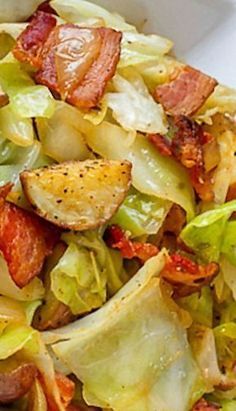 Low Carb Veggie, Cabbage With Bacon, Cabbage And Bacon, Cabbage Recipes, Smoked Bacon, Potato Dishes, Red Potatoes, Side Recipes, Veggie Dishes