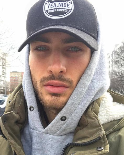 Christoph Leitner Christoph Leitner, Mens Hairstyles Fade, Video Call With Boyfriend Screen Photo, Men Photography, Men Faces, Perfect Boy, Muscular Men, Attractive Guys, Country Boys