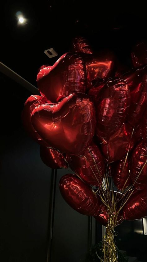 Heart Balloons Aesthetic, Blo Aesthetic, What Does Love Mean, Red Monochromatic, Maroon Aesthetic, Love Mean, Burgundy Aesthetic, Dark Red Aesthetic, Monochromatic Aesthetic