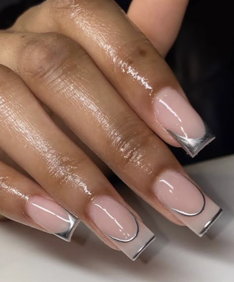 Nails Acrylic Designs, Sliver Nails, Metallic Nails Design, Hippie Nails, Drip Nails, Feel More Confident, French Tip Acrylic Nails, Work Nails, Short Square Acrylic Nails