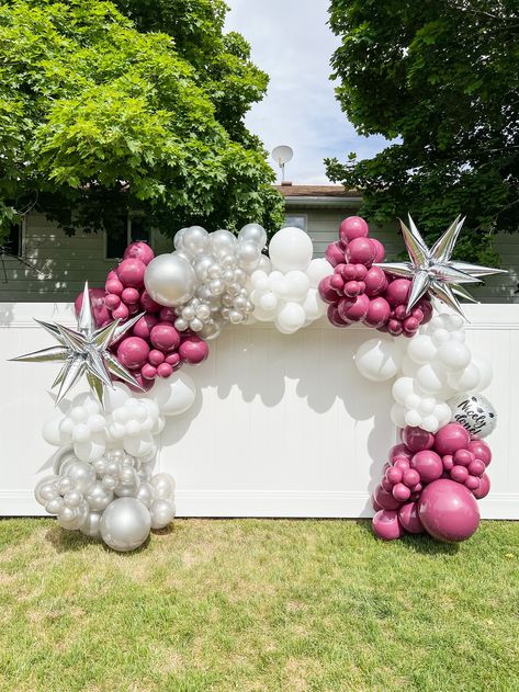 Balloon Garland Over Doorway, Grad Party Balloon Arch, Graduation Balloon Arch, Arch Doorway, Graduation Party Decorations, Graduation Balloons, High School Graduation Party, Custom Balloons, Balloon Decor