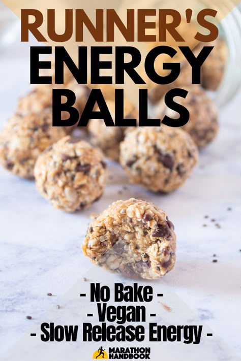 These no-bake vegan runner's energy balls are the perfect pre-run snack to fuel your workout! Pre Workout Snack Recipe, Energy Balls For Runners, Runner Snacks Healthy, Pre Run Energy Balls, Healthy Running Snacks, Power Snacks Healthy, Breakfast For Runners Healthy, Runners Food Recipes, Pre Workout Bars