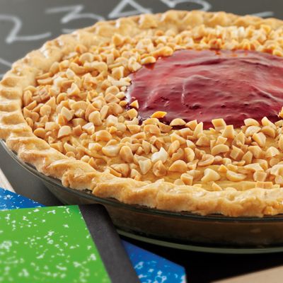 Graham Pie, Pb And J, Milk Chocolate Fudge, Peanut Butter Pie, Peanut Butter Jelly, Pie Tart, Sweet Pie, Bakery Recipes, Pie Dessert