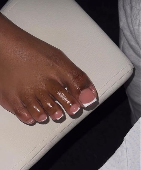 French Tip Toes Black Women, Galactic Nails, Toenail Color, French Toe Nails, French Toes, Overlay Nails, Foot Nail, Acrylic Toe Nails, Toe Nail Color