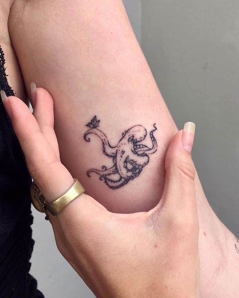 Octopus Tattoo Sleeve Woman, Small Tattoos Octopus, Elbow Octopus Tattoo, Cute Octopus Tattoos For Women, Women’s Octopus Tattoo, Unique Octopus Tattoo, Octopus Arm Tattoos For Women, Delicate Octopus Tattoo, Animal Related Tattoos