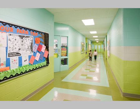 hallway paint idea Classroom Walls Paint, Best Wall Paint, Hallway Paint, Preschool Designs, Hallway Colours, School Hallways, School Murals, School Interior, School Painting