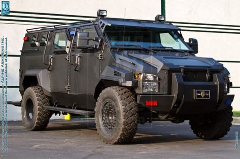 alpine s armored ford f 550 pit Swat Truck, Xl Pitbull, Executive Protection, Armored Vehicle, Luxury Cars Rolls Royce, Armored Truck, Bug Out Vehicle, Pet Corner, Travel Van