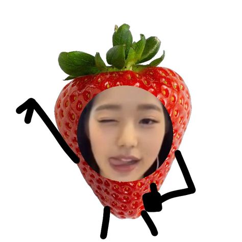 #ive #wonyoung #strawberry Emoji Hat, Strawberry Crush, Strawberry Drawing, Strawberry Png, Iz One Wonyoung, Foto Top, Food Memes, Filipino Funny, Food Wallpaper