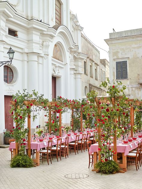 The Bride Wore Custom Oscar de la Renta for Her “Heaven on Earth” Wedding on the Amalfi Coast | Vogue Capri Wedding, Earth Wedding, Custom Awnings, Tree Restaurant, Amalfi Coast Wedding, The Amalfi Coast, Worth The Wait, Coast Wedding, Spray Roses