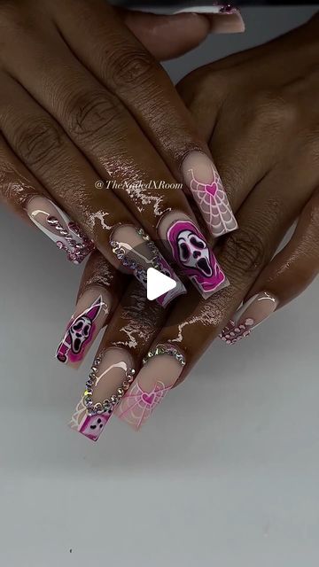 Ghost Faces, Art How, Nail Tutorials, Nail Tech, Halloween Nails, Spooky Season, Nail Tips, Nail Design, Nails Inspiration