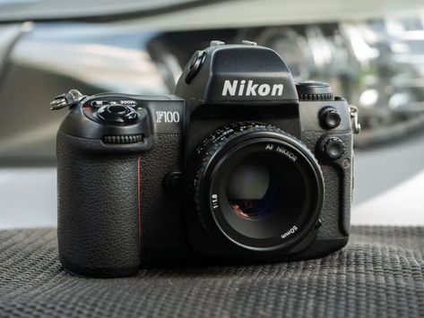 Nikon F100 – The smaller professional - Photo Thinking Camera Review Nikon F100, Aperture And Shutter Speed, Kodak Ektar, Exposure Compensation, Manual Mode, System Camera, Camera Reviews, Shutter Speed, Professional Photo