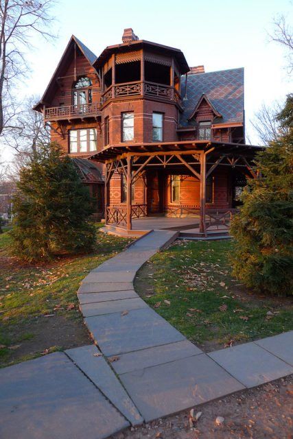 Mark Twain House, Hartford Connecticut, Interior Minimalista, House Museum, Good House, Mark Twain, Minimalist Interior, Farmhouse Design, Historic Homes