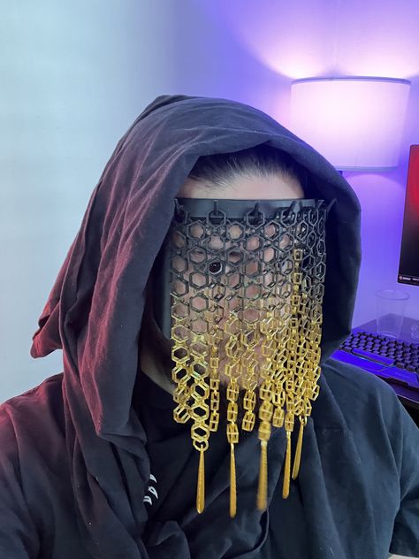 STL file chain veil mask・3D printable design to download・Cults Chain Face Veil, Mask With Veil, Undead Warlock, Veil Mask, Scale Mail, Chain Mask, Face Veil, Best 3d Printer, Ender 3