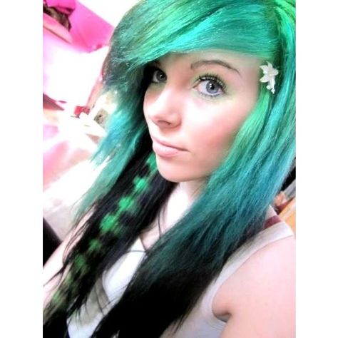 Cute emo/goth girls ❤ liked on Polyvore featuring hair, people and wigs Raccoon Tail Hair, Black Scene Hair, Scene Haircuts, Raccoon Tail, Emo Scene Hair, My Candy Love, Emo Hair, Scene Fashion, Scene Hair