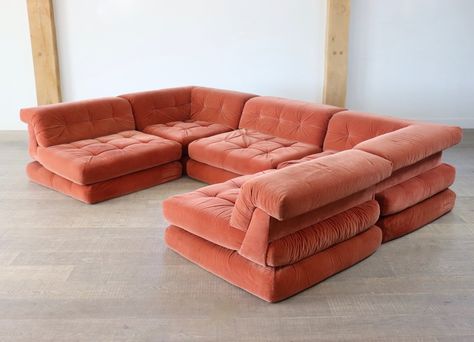 Listed on VNTG.com: First Edition Mah Jong modular sofa by Roche Bobois | #vntg #vintage Roche Bobois Sofa, Mah Jong Sofa, Mah Jong, Earthy Home, Couches For Sale, Sofa Price, Roche Bobois, Leather Lounge Chair, Types Of Sofas