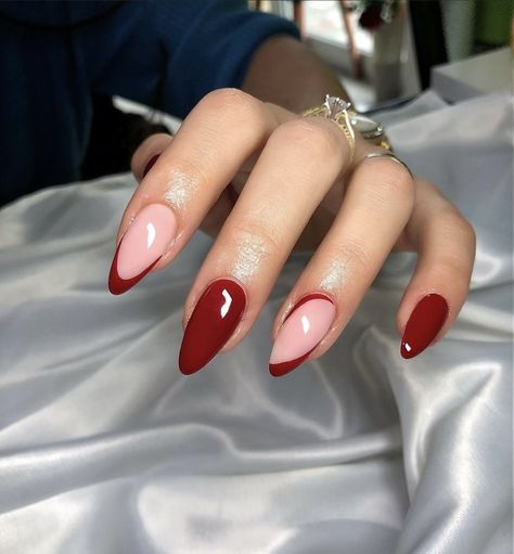 Maroon Nails, Trendy Nail Art Designs, Stylish Nails Designs, Work Nails, Almond Acrylic Nails, Sparkle Nails, Trendy Nail Design, Diamond Nails, Minimalist Nails