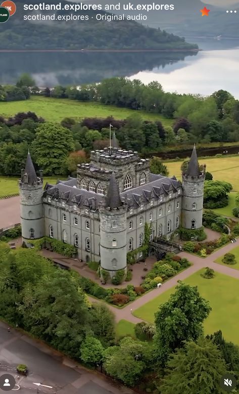 Luxurious Palace, Duke Of Argyll, Inveraray Castle, English Houses, Small Castles, Castle Mansion, French Castles, Abandoned Castles, Scotland Castles