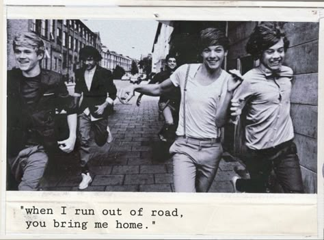 One Direction Aesthetic, One Direction 2014, Gambar One Direction, One Direction Wallpaper, Midnight Memories, Family Show, One Direction Pictures, Very Inspirational Quotes, Graphic Wallpaper