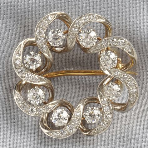 Edwardian Diamond Circle Brooch, set with old European-cut diamonds, approx. total wt. 1.60 cts., platinum-topped 18kt gold mount, lg. 1 in. Brooches, Bijoux Art Nouveau, Edwardian Jewelry, Wedding Brooch, Circle Diamond, Diamond Brooch, Deco Jewelry, Antique Jewellery, Gorgeous Jewelry