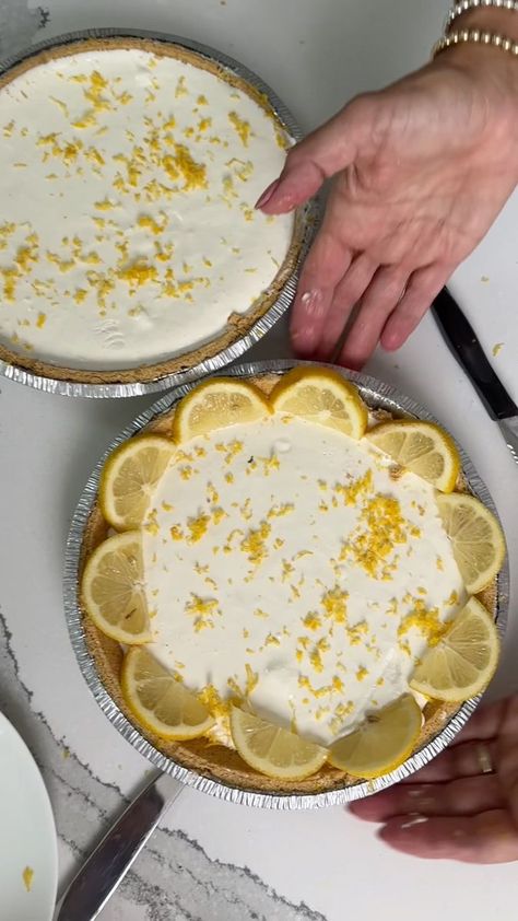 Lemon Cheat Pie!🍋 | dessert, ingredient, pie, Citrus ×limon | Lemon Cheat Pie!🍋 with only 3 ingredients, this will be your new favorite lemon dessert! It was so fast, cheap, and easy to make! | By The Daily Nelly Lemon Cheat Pie 3 Ingredients, Lemon Cheat Pie, Sweet And Condensed Milk, Lemon Pies, Graham Cracker Pie Crust, Cracker Pie Crust, Lemon Chess Pie, Graham Cracker Pie, Yummy Pies