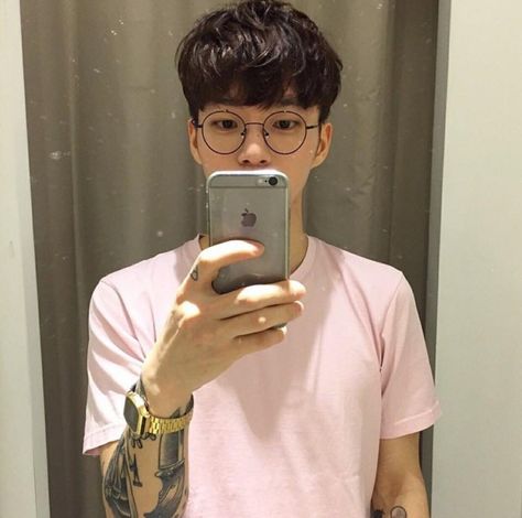 Asian Boy Haircuts, Asian Men Fashion, Tumblr Boys, Boys Haircuts, Ulzzang Boy, Korean Men, Cortes De Cabello, Ulzzang Girl