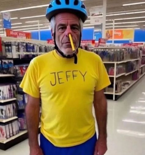 Jeffy :3 Goofy Outfits, Goofy Shirt, Pimped Out Cars, Funny Short Clips, Random Memes, Short Humor, Funny Short, Very Funny Pictures, Cute Doodles