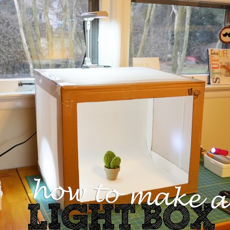 DIY Photo Lightbox Tutorial Diy Light Box, Photo Light Box, Light Box Diy, Light Box Photography, Diy Light, Foto Tips, Photo Box, Diy Photography, Photo Lighting