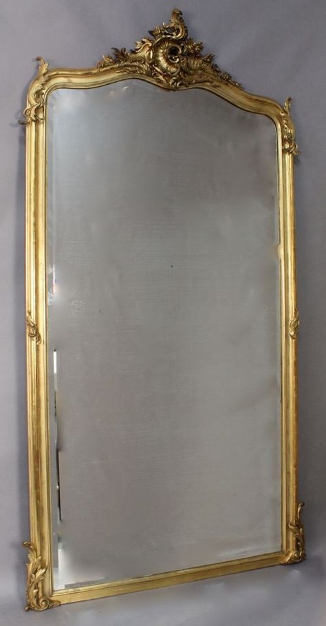 Large Gilt Mirror Old Fashioned Mirror, Art Items, Antique Mirrors, Old Mirror, Gilt Mirror, Fashion Mirror, Hijabi Outfits Casual, Hijabi Outfits, Large Mirror