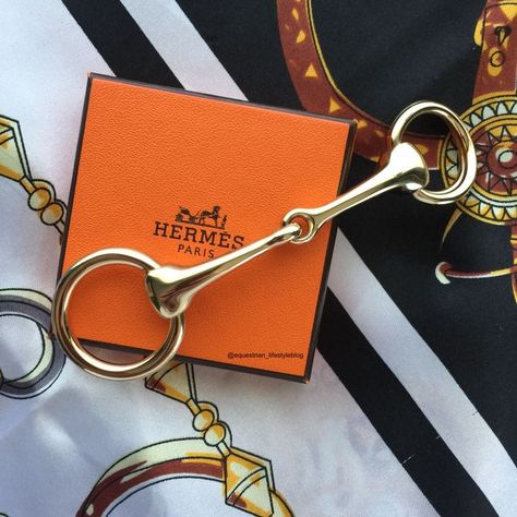 Hermes Equestrian Fashion, Equestrian Mood Board, Equestrian Essentials, Hermes Equestrian, Hermes Sellier, Equestrian Accessories, Hermes Horse, Horse Girl Aesthetic, Hermes Scarf Ring