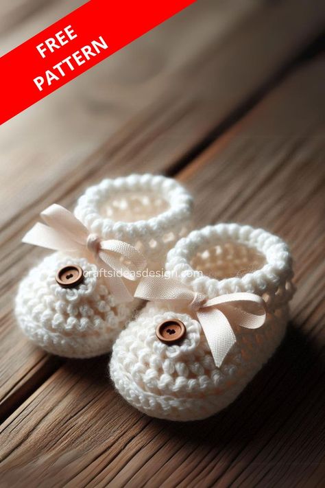 Knit Baby Booties Pattern Free, Crochet Baby Shoes Free Pattern, Crochet Baby Booties Free Pattern, Crocheted Baby Booties, Handmade Baby Gift, Baby Booties Free Pattern, Doll Shoe Patterns, Crochet Baby Booties Pattern, Diy Crochet Patterns