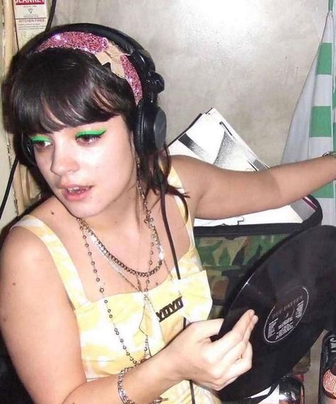 Lily Allen Aesthetic 2000s, Lilly Allen Aesthetic, 2000s Indie Sleaze Aesthetic, Lily Allen 2000s, Lily Allen Aesthetic, Trashy 2010s, Hipster Aesthetic, Lily Allen, Instagram Queen