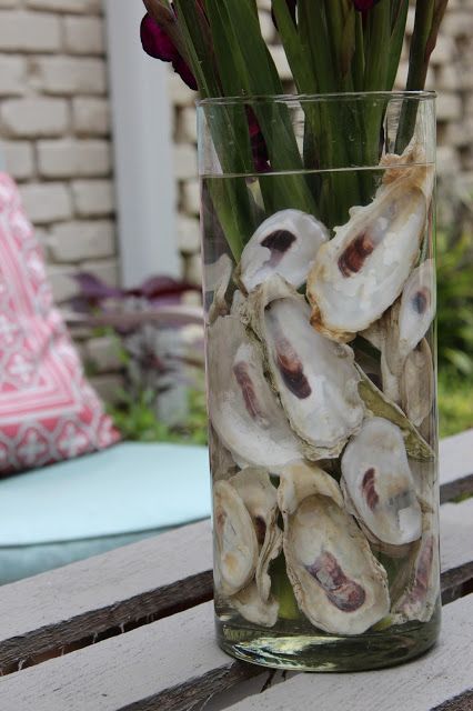 {Oyster Hysteria} Oyster Shell Flower Arrangement - Southern State of Mind Beacon House, Oyster Shell Crafts, Dog Days Of Summer, Themed Weddings, House Beach, Seaside Wedding, New Orleans Wedding, Oyster Shells, Pool Time