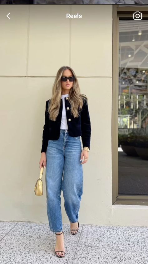 Semiformal Outfit Mujer, Ootd Blazer, Jeans Formal, Casual Classy Outfits, Winter London, Semi Formal Outfits, Modesty Outfits, Office Casual Outfit, Modest Summer Outfits