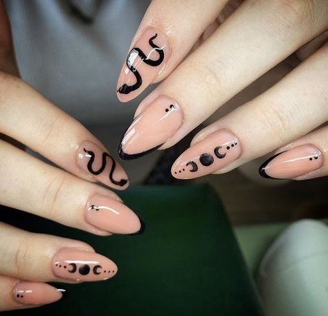 Gothic French Nails, Bring Me The Horizon Nails, Short Witchy Nails, Short Gothic Nails, Patterned Nails, Gothic Nails, Cute Gel Nails, Nail Patterns, Bring Me The Horizon