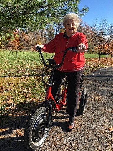 The Liberty Electric Tricycle by Jason Kraft — Kickstarter Active Mobility, Folding Tricycle, Three Wheel Bicycle, Bike Technology, Electric Cycle, Trike Bicycle, Family Bike, Be More Active, Diy Go Kart