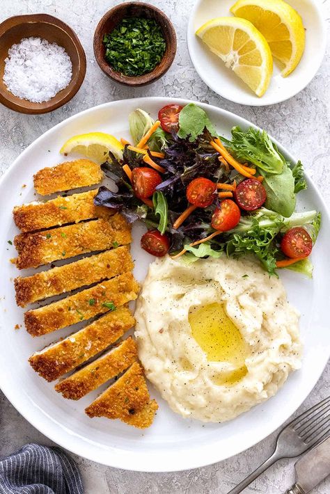 Chicken Schnitzel - Jessica Gavin Plating Ideas Chicken, Healthy Dinner Plates, Recipes For Winter Dinners, Main Course Dishes Restaurants, Chicken Schnitzel Sides, Chicken Breast Plating, Chicken Steak Plating, Restaurant Plates Ideas, Chicken Plating Ideas