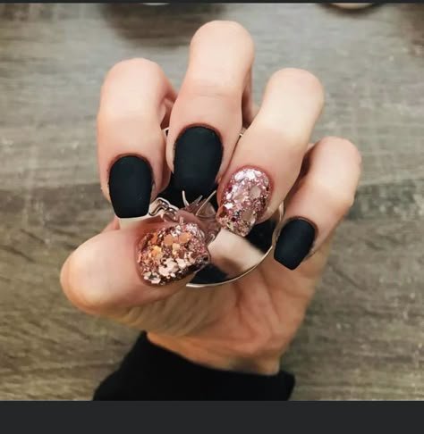 Short Nails New Years, 2016 Nails, Glitter Gel Nail Designs, Dip Ideas, Nail Appointment, Nail Effects, Sns Nails, Awesome Nails, Crazy Nails